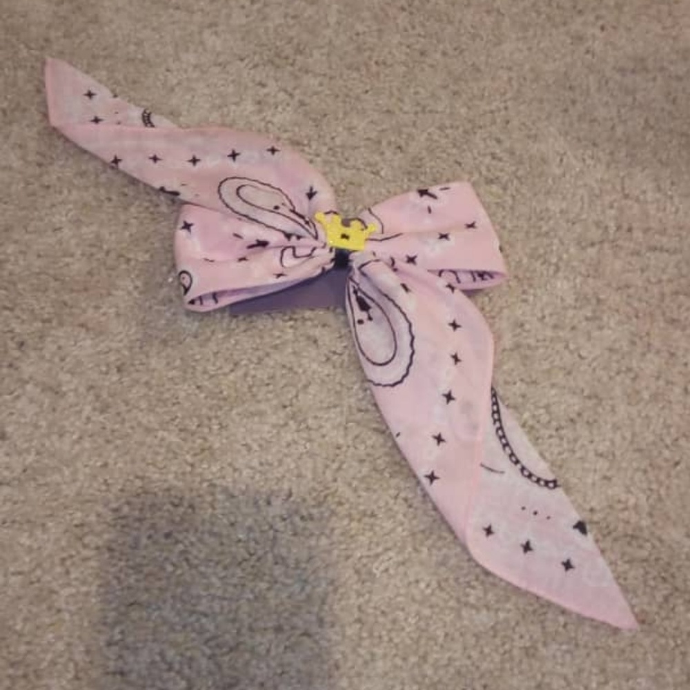 Bandana bow - Picture 2 of 3